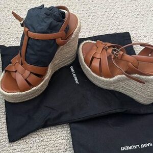 TRIBUTE ESPADRILLES WEDGE IN SMOOTH LEATHER